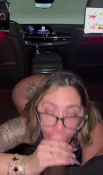 Milf sucking in the backseat BlowJobsALLDay