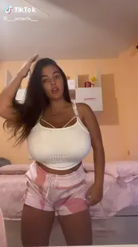 Perfect Busty @nn3r1$