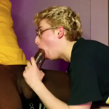 NERDY WHITE TS EATS UP BBC