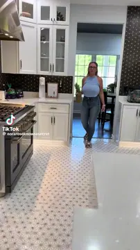 @noraroseknowsasecret