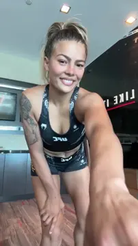 Luana Santos UFC