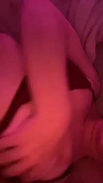 BLONDE GOTH PAWG MILF SNAPCHAT GYM SLUT MARGARET SPREADING PUSSY & ASSHOLE TWERKING & SPANKING SOLO