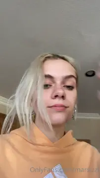 Petite babe M@r$izzl loves BBC