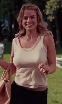 Alice Eve and her perfect pair