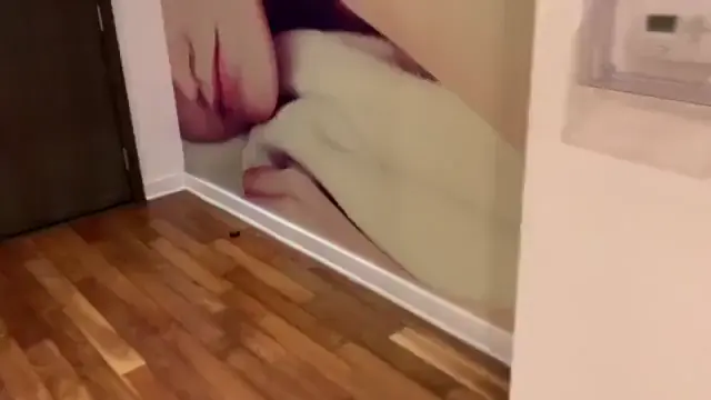 genevieve sinn sucks sevyan harden’s bbc in public bathroom