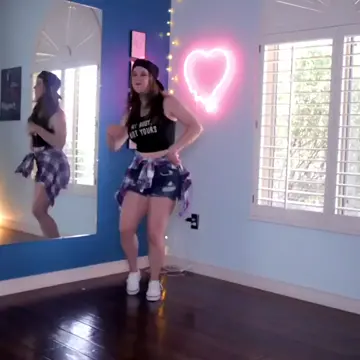 Jellybeannose JBN Dancing