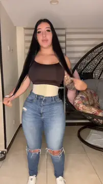 Sexy Latina Camgirl Hannah Montana