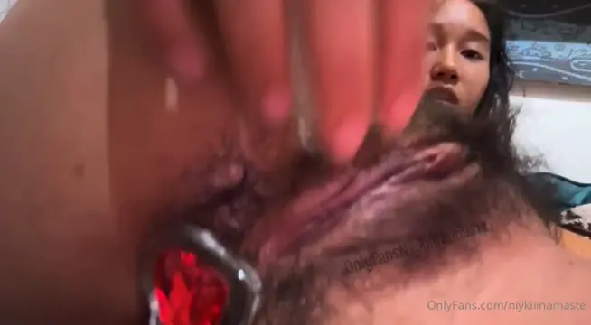Teen Exotic Hairy Pussy niykiiinamaste Onlyfans