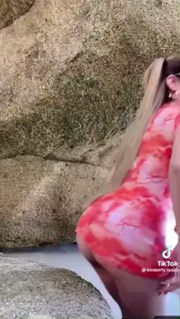 Kimberly Loaiza