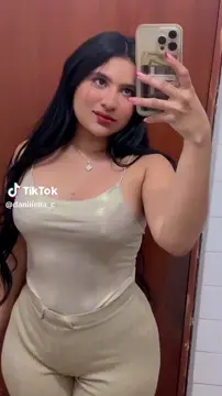 Danielita 18 añitos tremenda vagina hinchada que enamora 😱 en tiktok parte 2