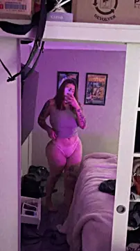 Agustina Gallardo (@dead.bxbi)