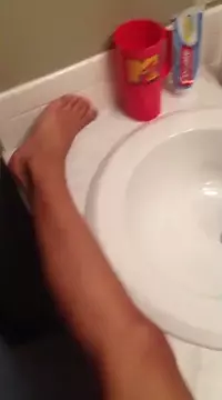 gf fucked in moms bathroom
