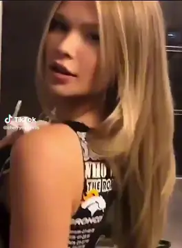 Ass Battle Josie Canseco vs Swift