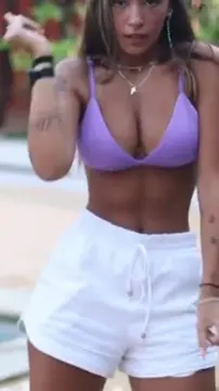 Gabi Moura tits bouncing