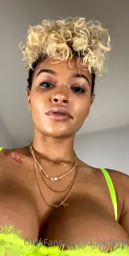 Pretty Slim Thick Ebony