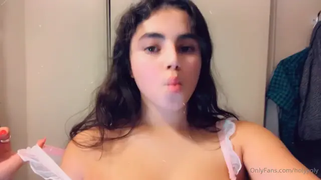 Holy Yoly ❤ OnlyFans