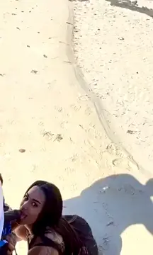 SEXY LIGHT SKIN GIVING GOOD HEAD FOR BBC IN PUBLIC 😉