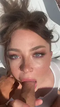 Intense Eyes Contact Blowjob