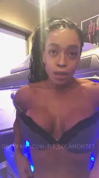 Ebony fit queen