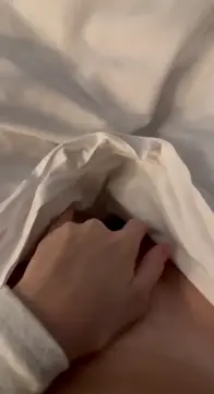 Chloe 20 hoe with a nice ass