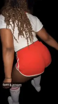 JazzyGuns Twerking on Halloween