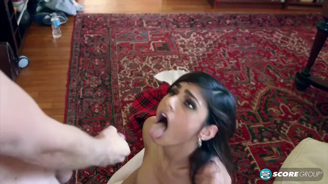 I like how she keeps sucking and swallowing, sucking and swallowing.