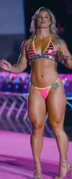 I would fuck  this thick fit cross fit women