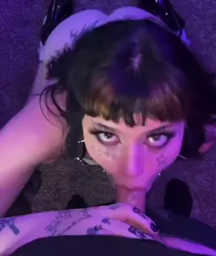 Goth Girl Sucking Dick