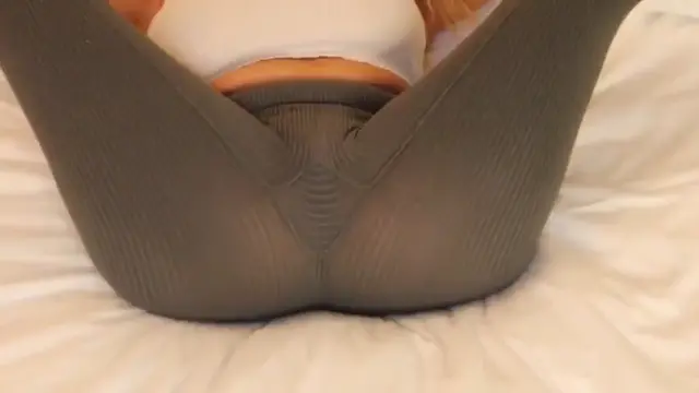 MILF_Kylie_Kingston_wants_some_Young_Dick_in_her_after_her_Yoga