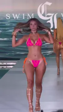 my second walk for miami swim week 💗