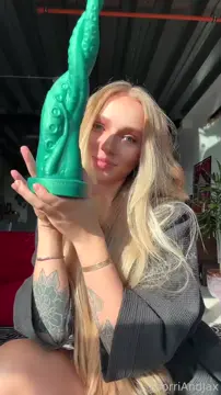Anal Plugged in public then back home for the hardest ass fucking I’ve had in a while