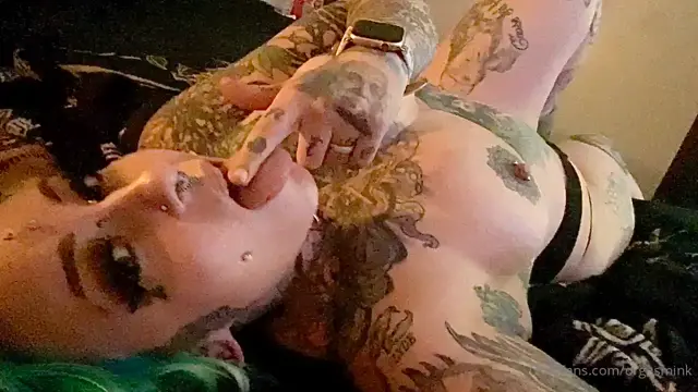 Topeka Goth Slut Piercer T@y10r R3y K34s7 | OF@orgasmink