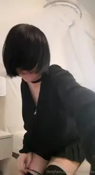 Teen bigtits pony