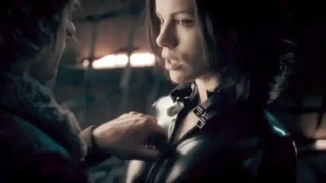 Kate Beckinsale🇬🇧
