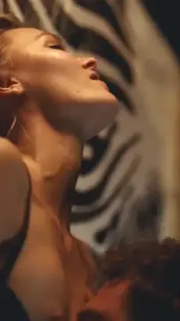 Celebrity Actress Lily-Rose Depp Tits