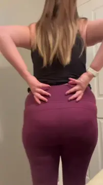 Horny Housewife Wants Something In Her Ass