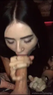 Big tits goth girl blowjob