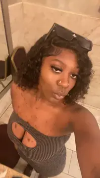 Busty acne gurl @lacey had a babyyy
