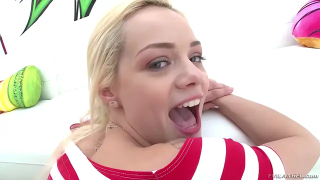 gripping Doggystyle_NSFW