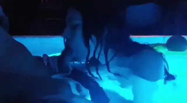 GiselleMontes - pool turn up