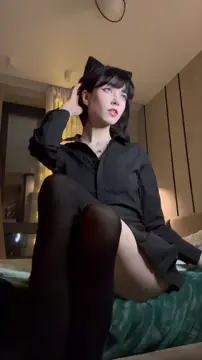 YourSmallDoll - foot girl