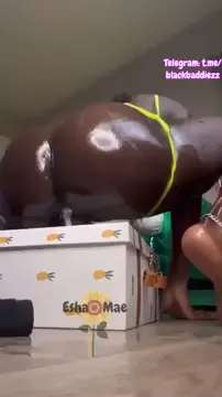 Melanin squirter🥵is legit a human faucet🚰💦💦