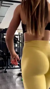 Giulia Corrado😮😮😮