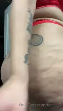 dess_2 twerk