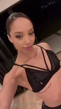ALEXIS TAE & ELIZA IBARRA SUCKS RICKY JOHNSON'S COCK