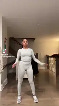Chicago hottie hmu for more