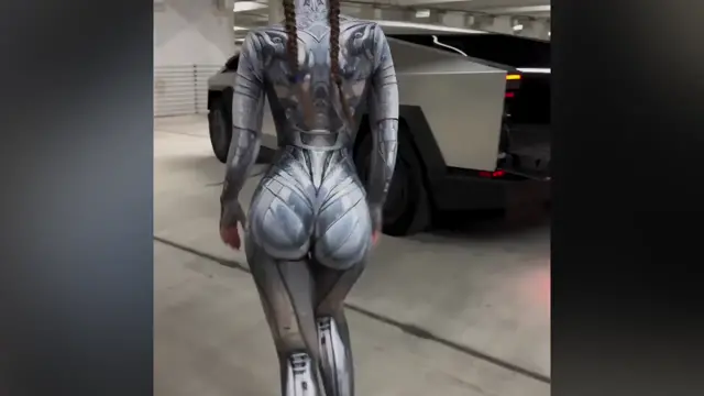 Handygirl Ellie 🥵🔥