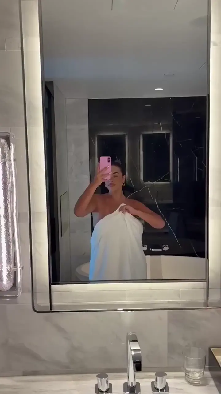 Aussie Met Elite Level Bbc She Couldn't Resist