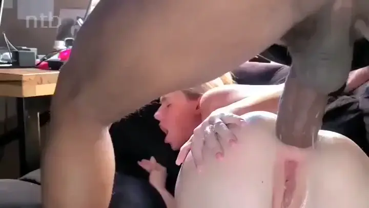 BBC Deep Anal Stretching For This Pawg Teen With Massive Ass
