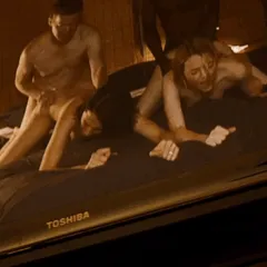 nudes Emma Stone and Margaret Qualley